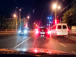 В Камышине сегодняшним вечером, 18 октября, произошло сразу два ДТП - на улице Ленина и на перекрестке Пролетарская - Октябрьская