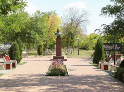 Концерт, дискотека, фейерверк: какую программу наметили в Петровом Вале на День города 