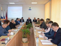 «Нынешние депутаты сплошь миллионеры и зажравшиеся буржуи», - волгоградский фермер, - «Блокнот Волгограда»