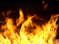 В городе Петров Вал Камышинского района в мгновение ока сгорела баня