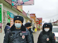 Кто ударил ножом в живот 46-летнего камышанина