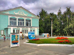 Камышин решил быть «впереди планеты всей» по плоским фонтанам: еще один появится у «Дружбы»