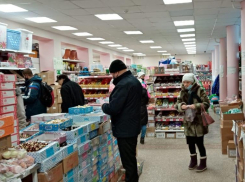 Уровень суточного прироста новых зараженных ковидом в Камышине никак не «отодвинется» вниз от планки в 20 с лишним человек