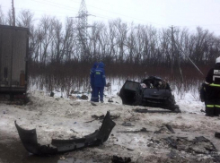 Пять человек погибли в страшном ДТП утром под Михайловкой в Волгоградской области
