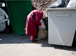 У малоимущих семей появляется надежда, что затраты по вывозу мусора им частично компенсируют из бюджета