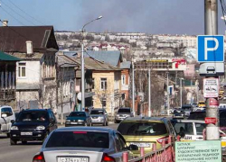 В Камышине у "Дружбы" 18-летний парень сбил 21-летнюю девушку