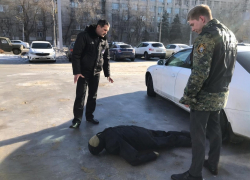 Покупатель насмерть разбился на ступеньках торгового центра, - "Блокнот Волгограда"