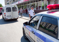 На 10 тысяч рублей прибавили зарплату полицейским в Волгоградской области - правда, не всем