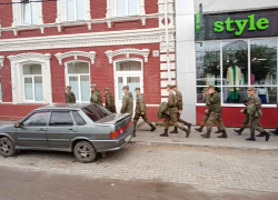 Кремль ответил на предложение запретить военнообязанным мужчинам выезд из России