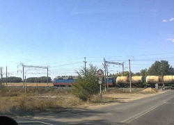 В Камышинском районе загорелся электровоз