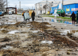 В Камышине "реновация" рынка на "Молодежке" пока буксует в грязи