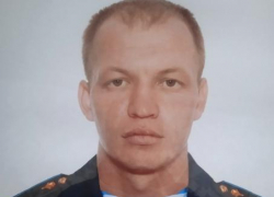 Родным десантника Андрея Чашкина, похороненного в Камышинском районе и служившего в камышинской 56-й ДШБР, передали орден Мужества за СВО