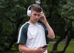 Отличникам ЕГЭ подарят мобильные номера с пятерками