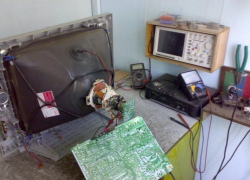 45-летний житель Камышина перечислил деньги за запчасти от телевизора мошеннику