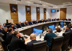 Стало известно, сколько денег получают депутаты Волгоградской областной думы, - "Блокнот Волгограда"