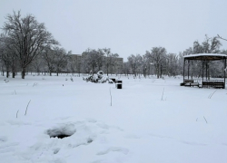 В Котово чиновник поплатился за падение ребенка в технический колодец