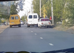 Попавший под колеса на улице Текстильной камышанин пока не пришел в себя