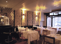 Стражи порядка задержали в Камышине вора, умыкнувшего 25 тысяч у посетителя кафе