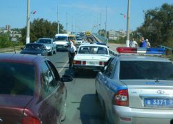 Авария на Бородинском мосту создала в Камышине транспортный коллапс