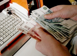 39-летний житель Камышина похитил из магазина 10 000 рублей