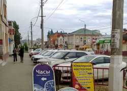 В Камышине мошенники напугали пенсионера происшествием, в котором якобы пострадала его дочь, и дедушка отдал негодяям больше миллиона