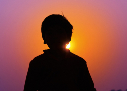 Пропавшего два дня назад 15-летнего подростка нашли в волгоградском «Макдональдсе»