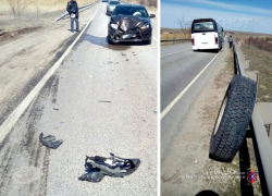 На трассе под Камышином водитель автобуса на скорости потерял колесо, которое совершило столкновение на "встречке"