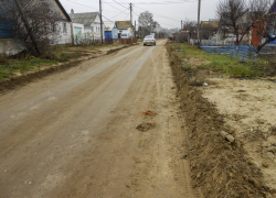 В Камышине кто-то перед Новым годом облагодетельствовал улицу Колесную! - камышанка