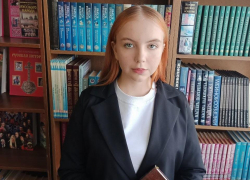 Девятиклассница из Камышина Надя Власенко покорила литературными способностями жюри всероссийского конкурса школьных сочинений