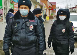 Полиция жестко предупредила жителей Волгоградской области о необходимости воздержаться от участия в несанкционированных акциях