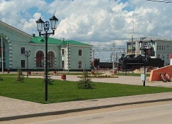 Жители и гости Петрова Вала в Камышинском районе станцуют под открытым небом в 80-й день рождения города