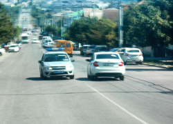 Суд по ходатайству Камышинской городской прокуратуры конфисковал автомобиль в пользу государства у мадам, повадившейся садиться за руль подшофе