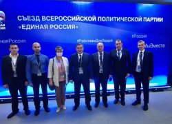 Список "Единой России" от Волгоградской области на выборах в Госдуму прогнозируемо возглавил губернатор Андрей Бочаров