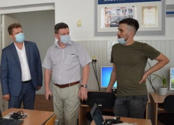 На сайте администрации Камышина рассказали, сколько получают  городские чиновники средней руки
