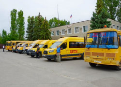 Внеплановая проверка школьных автобусов проходит в Камышинском районе