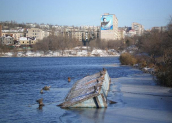 Для камышинского дебаркадера, ставшего символом "схватки" местных власти и бизнеса, наступил новый судебный этап