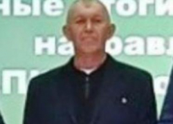 Правительство России отметило двух трактористов и экономиста из Камышинского района