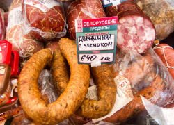 Колбаса с макаронами теперь гораздо дороже обойдется жителям Волгоградской области