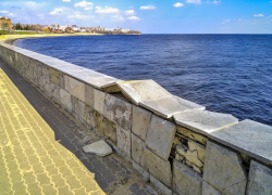 Почему администрация Камышина делает вид, что вопросы простых людей ей "до лампочки"? - камышанин