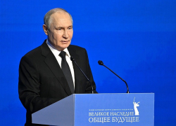 Президенты России и Белоруссии в Волгограде приняли участие в пленарном заседании Международного форума Союзного государства «Великое наследие – общее будущее»
