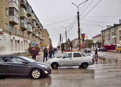 В первый день нового года в Камышине распутица, но сильные морозы и снегопады совсем близко