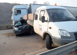 «Ладу» разрубило, водитель погиб: кошмарное ДТП случилось на трассе между Камышином и Волгоградом