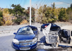 Полиция подтвердила смерть двух водителей - девушки и мужчины - в ДТП на Рязано-Уральской в Камышине и тяжелые ранения 17-летней пассажирки