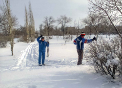 Камышане проложили лыжни в парке "Текстильщик"