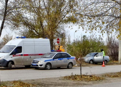 В Волгоградском Главке МВД сообщили, что камышинский "мачо" за рулем сбил девушку на тротуаре на улице Текстильной (ВИДЕО)