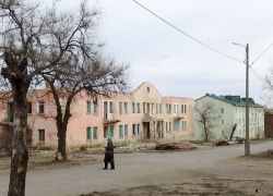За год квартирный фонд в Волгоградской области прирос на позорных 42 квадратных сантиметра на "душу" населения