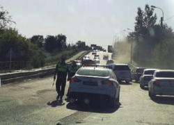 В Камышине попало на видео ДТП с дорогими иномарками на улице Рязано-Уральской (ВИДЕО)