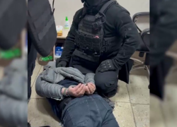 Кого СОБР уложил лицом в пол в Волгограде (ВИДЕО)