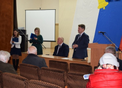 Встречи с народом глава Камышина Станислав Зинченко назвал жизненной необходимостью