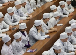 Куда испарились обученные за счет Камышина студенты-медики